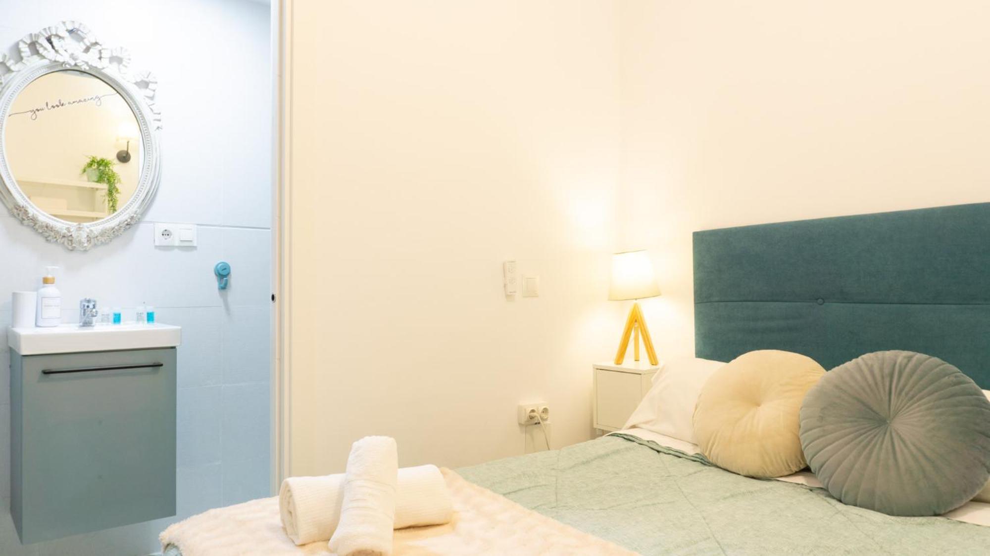 Apartament Uvedoble Flat Malaga Center Zewnętrze zdjęcie